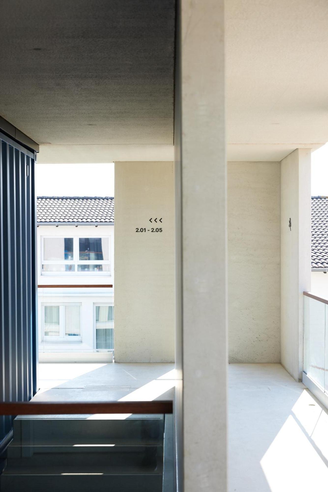 Tin Inn - Heinsberg - Das Hotel Aus Hochwertig Ausgebauten Ueberseecontainern エクステリア 写真